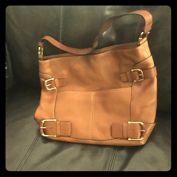 Michael Kors Handbags - Michael Kors Hand bag